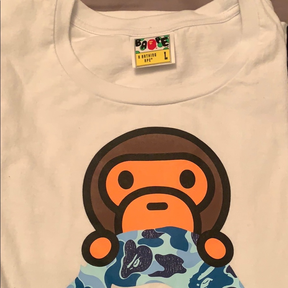White bape tee